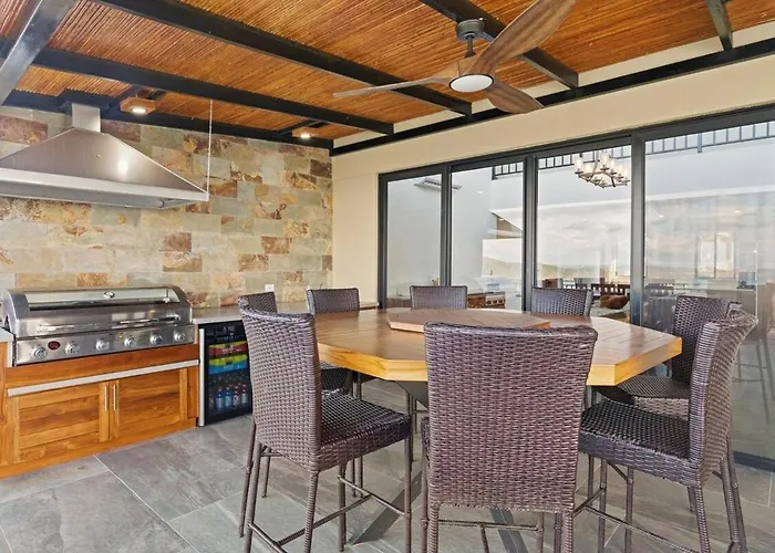 Costa Sota - Ocean View & Pickleball Courts Villa Coco